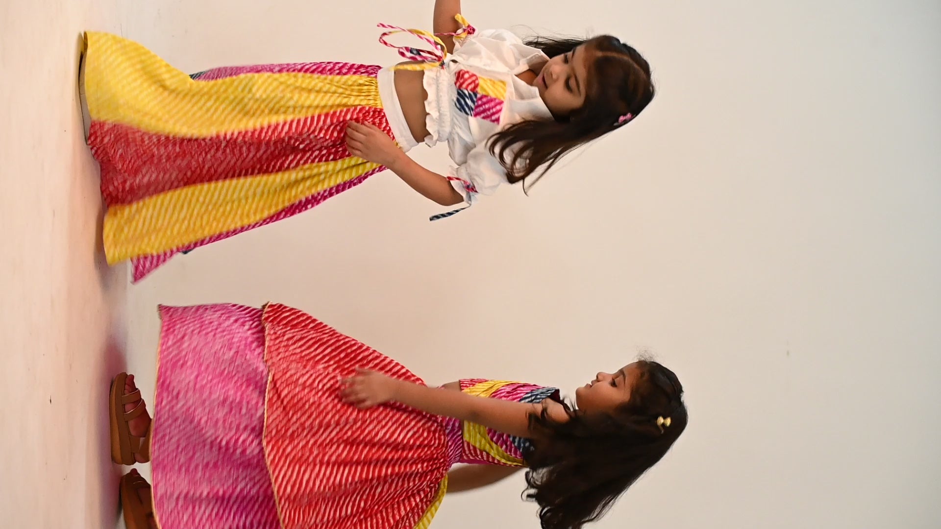 2 Pc Cotton Rich Multicolor Outfit For Girls By Kiddicot - Video