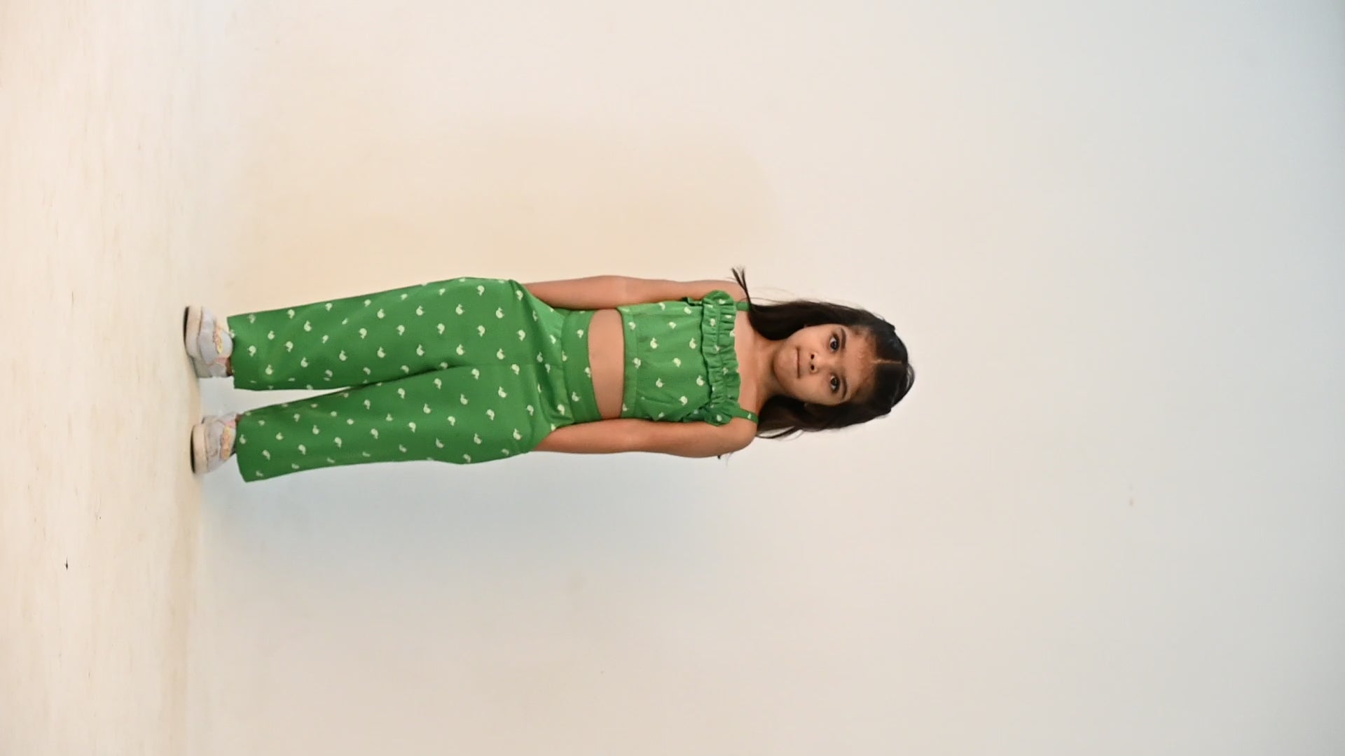 Cotton Rich Top & Bottom Outfit For Girl By Kiddicot - Video